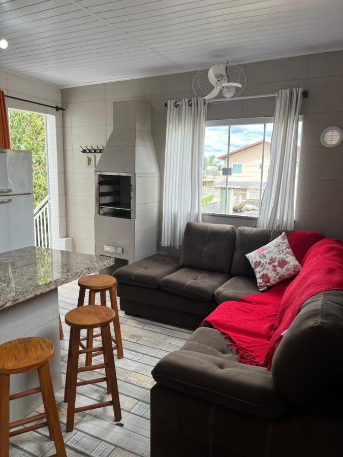 La Lola Residencial Apartment *